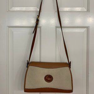 Vintage Dooney & Bourke zip top crossbody purse